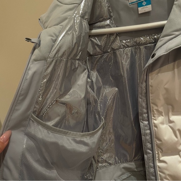 Columbia ski jacket - Picture 7 of 8